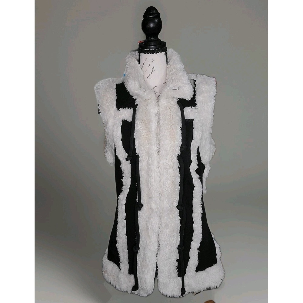 Twisted Heart Faux Shearling Long Vest Womens Medium Black & White Plush